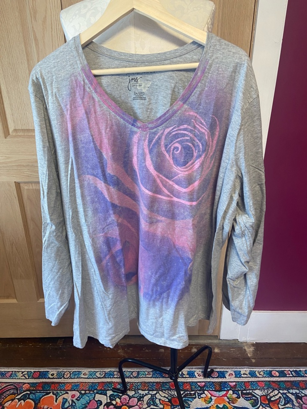 Just My Size Gray V-Neck Long Sleeve Top with Pink & Purple Rose Graphic